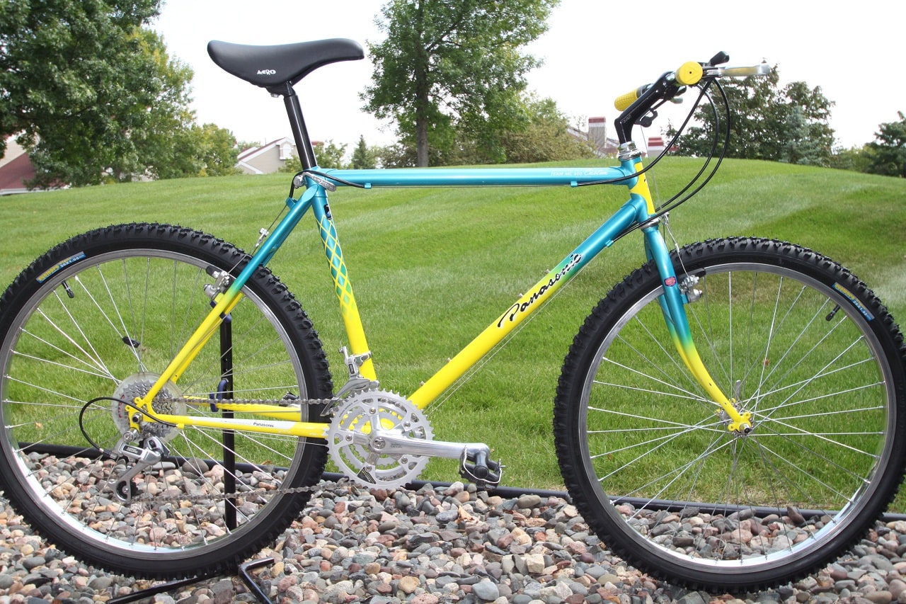 1989 Panasonic PICS Team MC 800 Custom